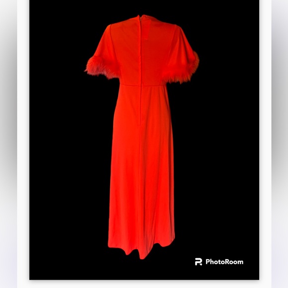 Vintage 70s maxi with Marabou feathers - Picture 2 of 4